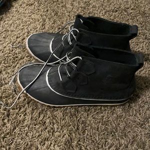 sorel waterproof winter boots